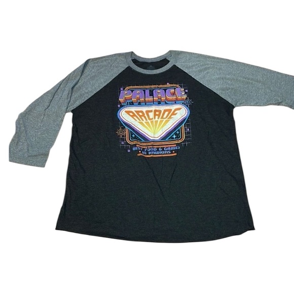 Universal Studios Halloween Horror Nights 2019 Shirt, Palace Arcade, Large - Picture 1 of 6